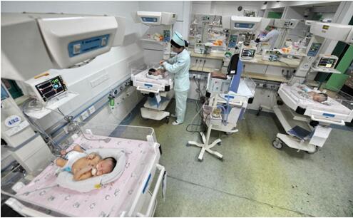 湖南省儿童医院新生儿科监护病房设备规范齐全